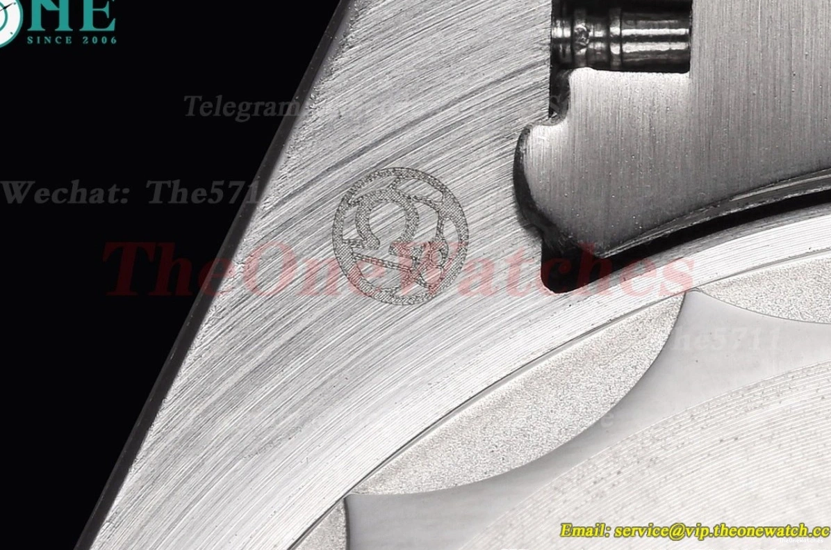 SS SS Dial Seamaster GDF Black MY8215 43mm 600m Oyster 0226